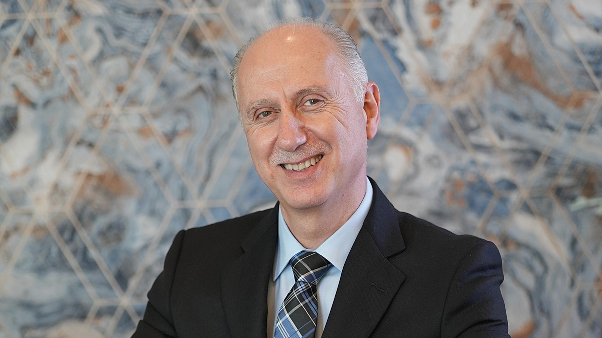 Dr. Imad Nakad